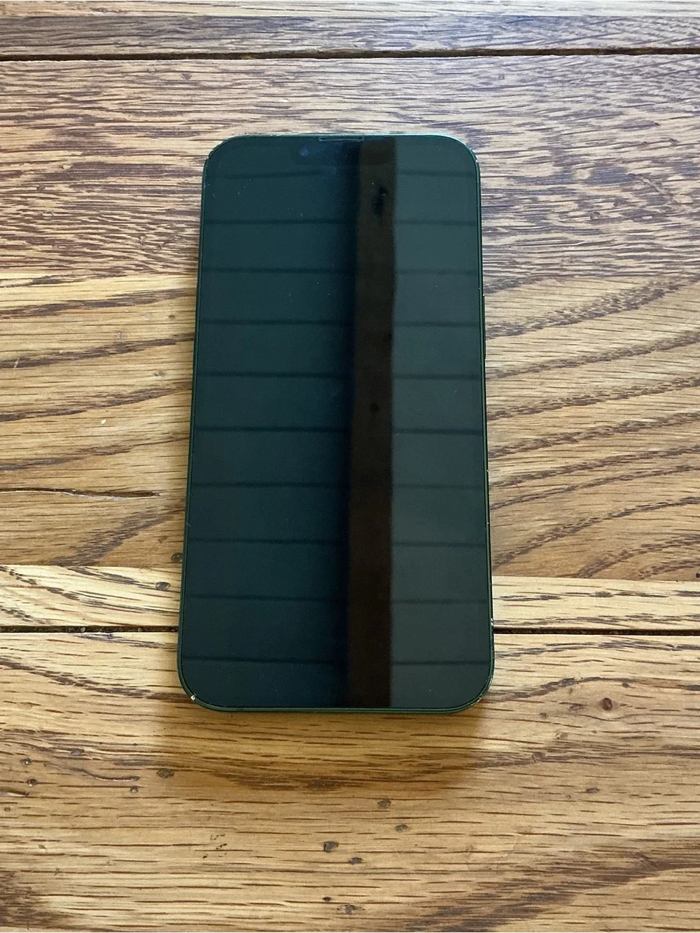 Green Apple iPhone 13 128 GB